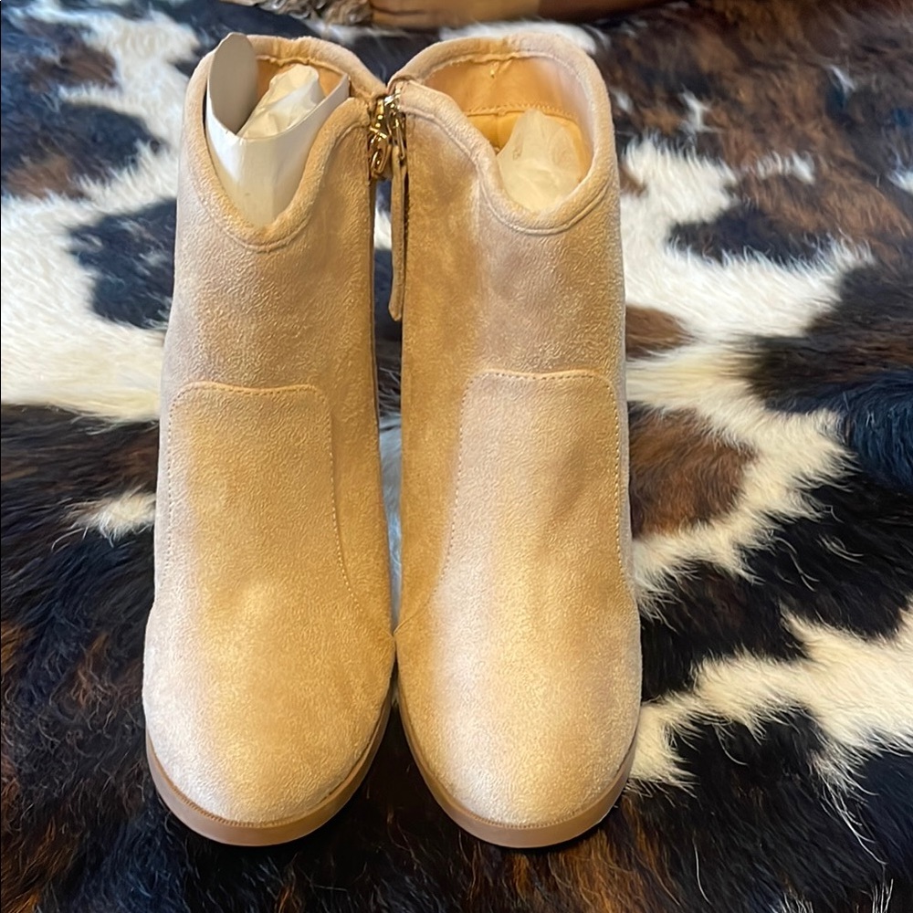 Beige Women's Ankle Boots